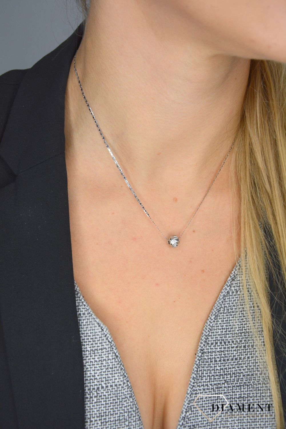 Złoty łańcuszek 585 Białe złoto o szerokości 1,5 mm OUŁ000000-089 585 1,5mm.jpg